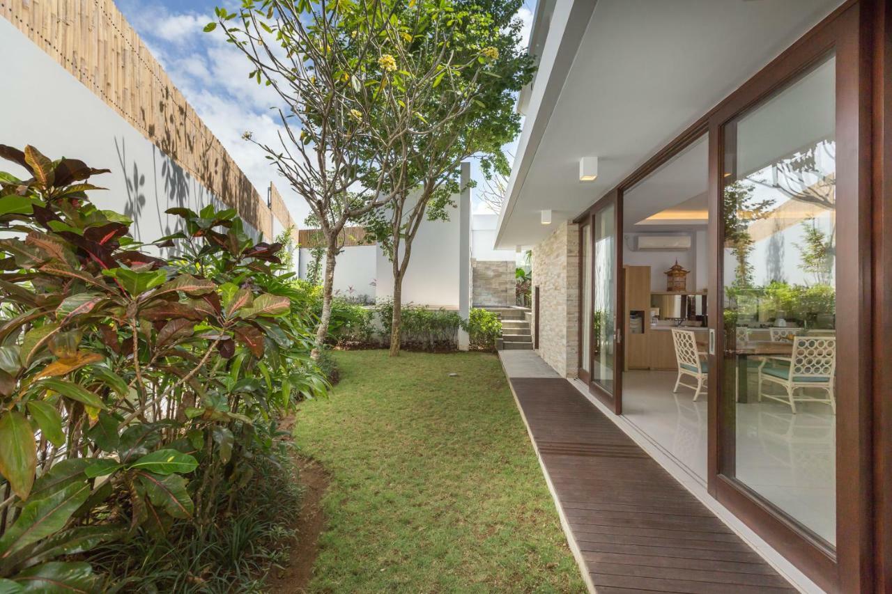 Lucia Villas Nusadua By Nagisa Bali Nusa Dua  Exterior photo